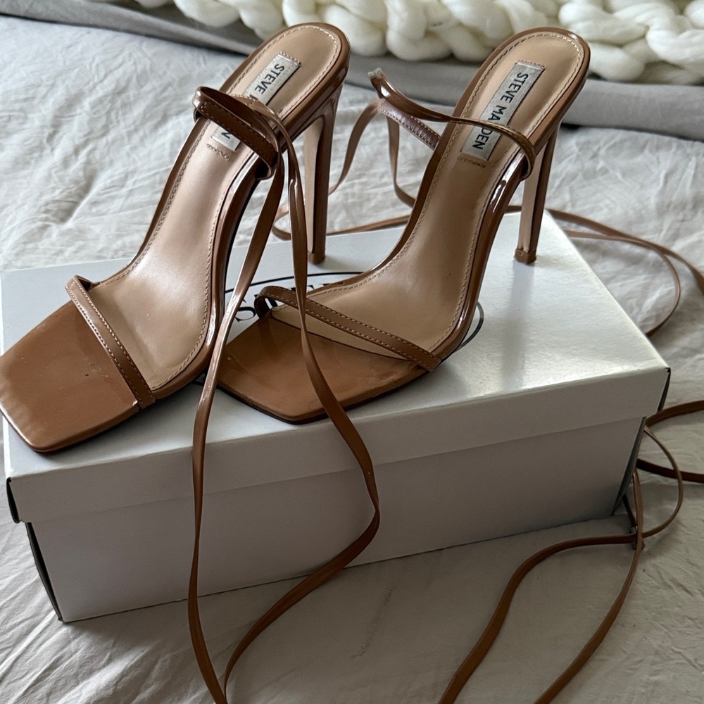 Steve Madden Brown Strappy Heels